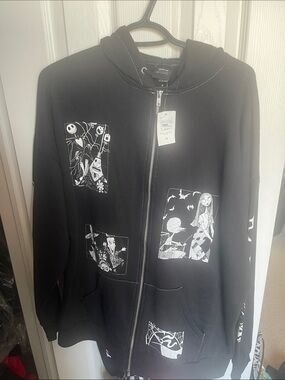 Hottopic nightmare before Christmas sweater